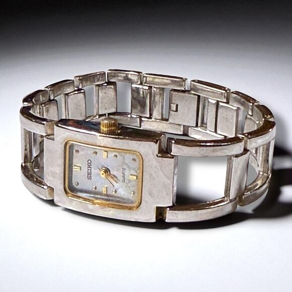 Seiko Stainless Steel Watch Womens Rectangle Case Chainlink Bracelet Quartz RUNS - Picture 1 of 7